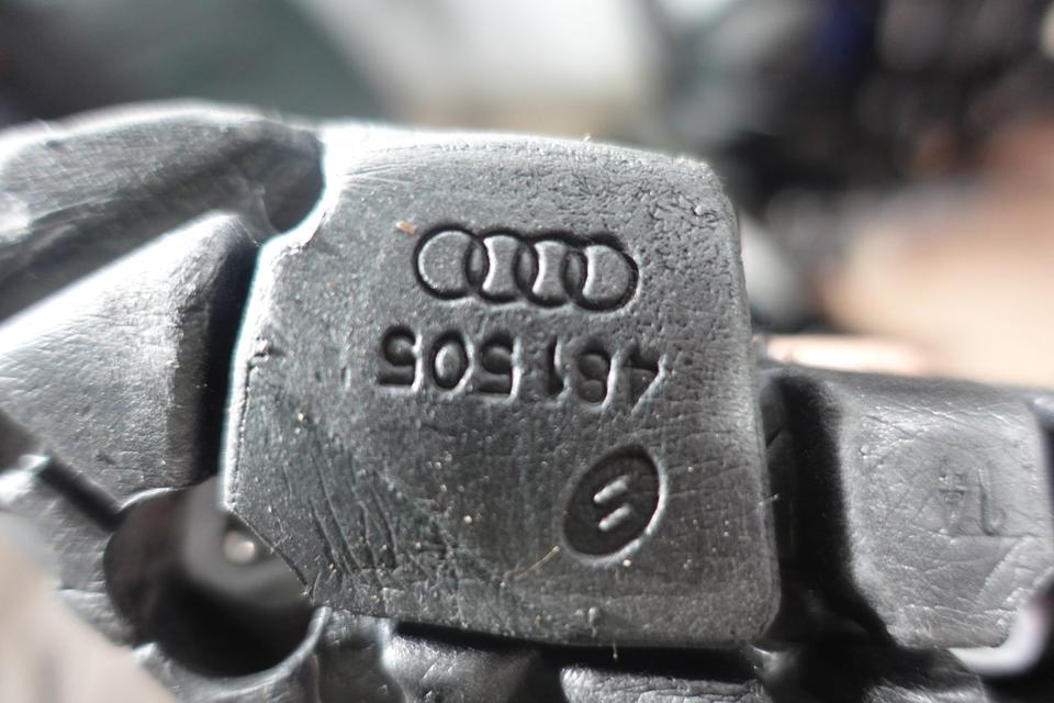 Original Audi A3 8P Außenspiegel links Rot 2010 N05 – Bild 8