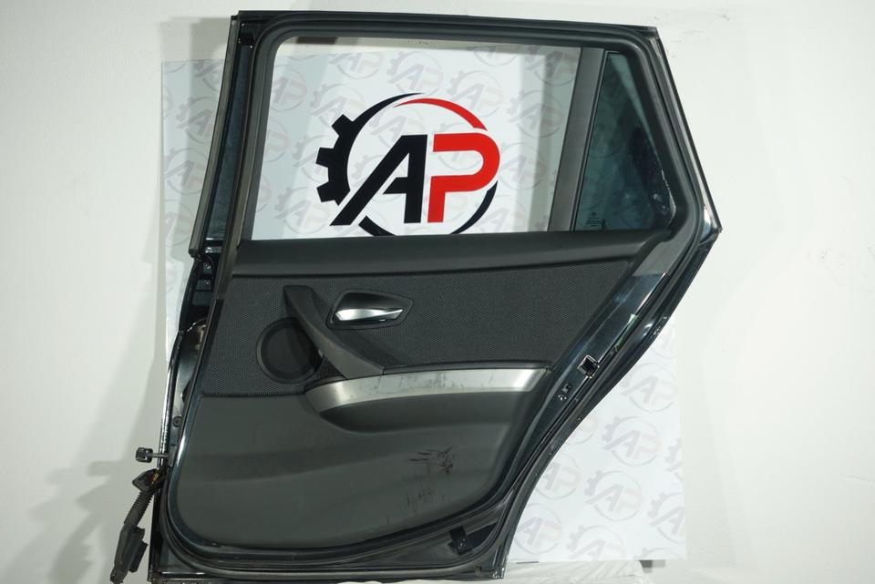 3er E90 320i 2010 Tür hinten rechts Beifahrerseite Schwarz M06 – Bild 2
