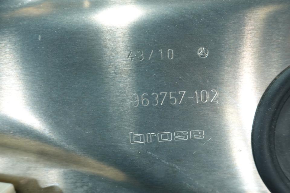 Mercedes C-Klasse W204 2011 Tür vorne rechts Beifahrertür Rot M09 – Bild 11