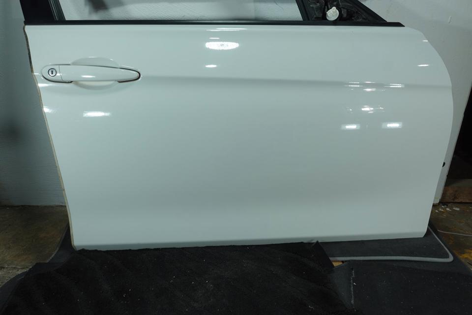 BMW 3er F31 320i Tür vorne rechts Alpinweiß 300 2013 Lage M14 – Bild 3