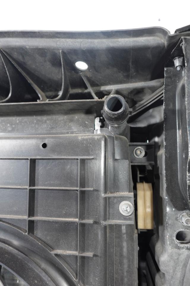 VW Golf 6 Frontmaske Kühlerpaket 2008–2012 N02 – Bild 20