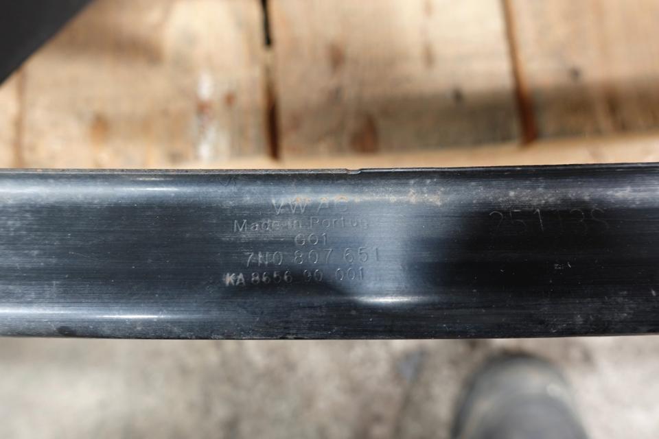 VW Sharan 7N 2011 Frontmaske Schlossträger Kühlerpaket Lüfter N01 – Bild 6
