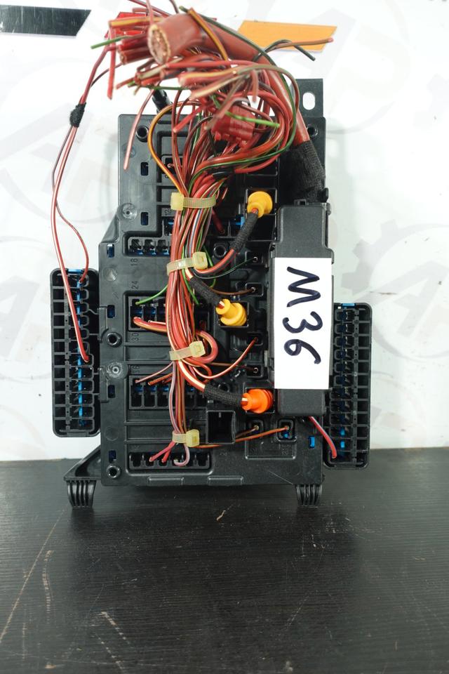 Original MINI F54 Sicherungskasten Stromverteiler Relais 2018 M36 – Bild 3