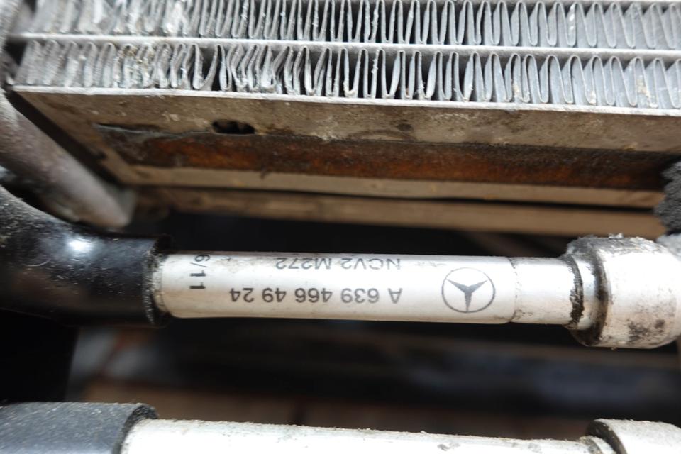 Mercedes W639 3.5 V6 Frontmaske Kühlerpaket M07 – Bild 16