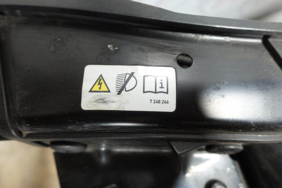 BMW 3er E90 E91 Frontmaske Kühlerpaket 2006–2013 M02 – Bild 7