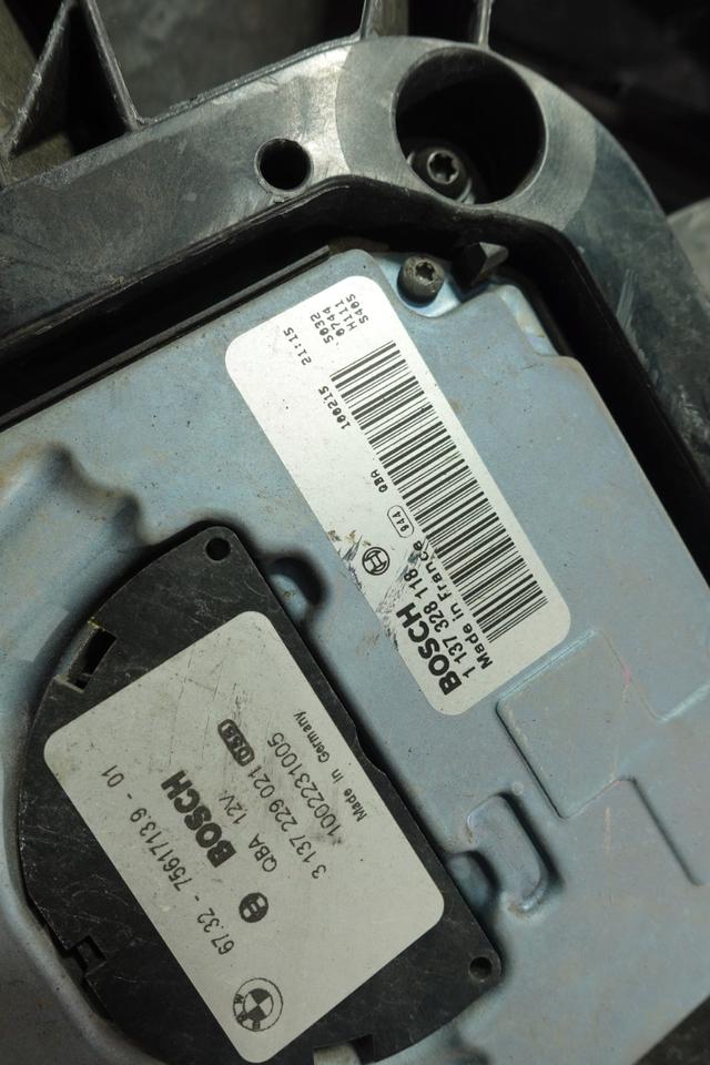 M Paket BMW 3er E90 320i Frontmaske Kühlerpaket Lüfter 2010 M06 – Bild 2
