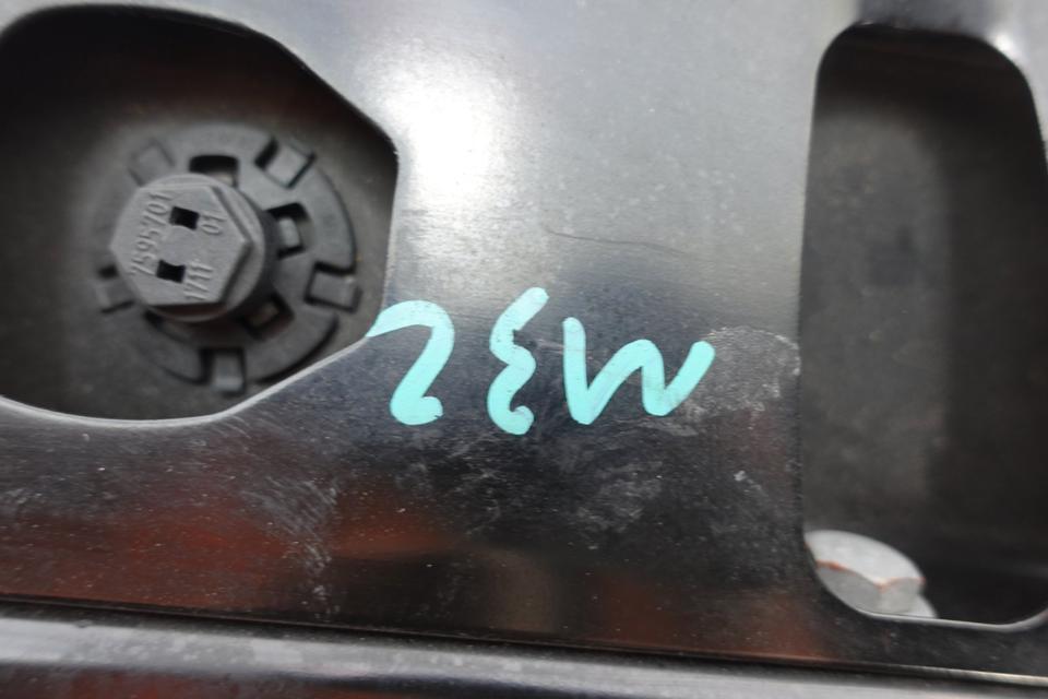Original BMW 5er F10 535i Frontmaske Kühlerpaket Lüfter 2011 M32 – Bild 18