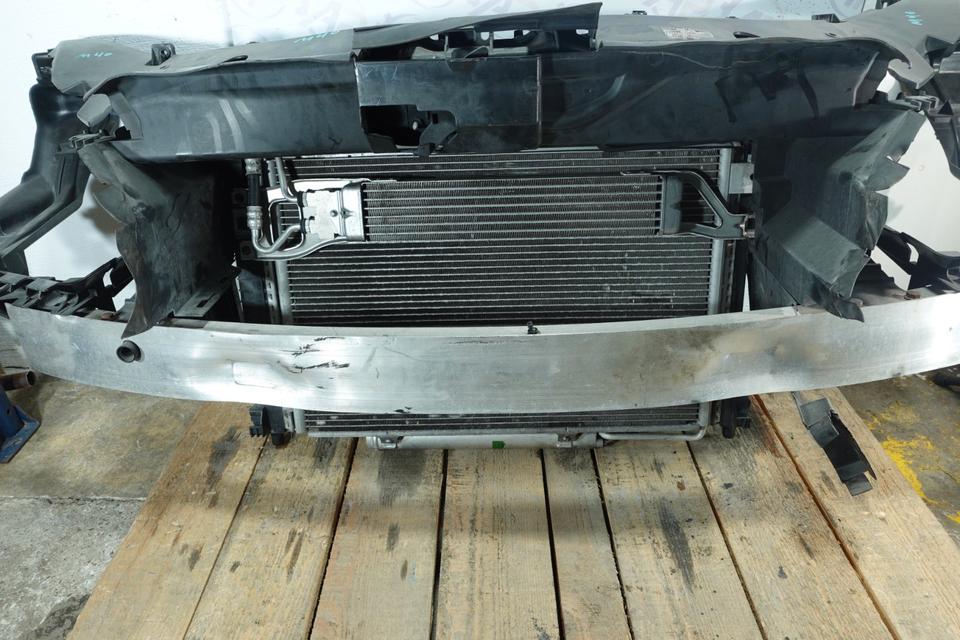 Frontmaske Kühlerpaket für eine Benz B-Klasse W245 B 17 M40 – Bild 2
