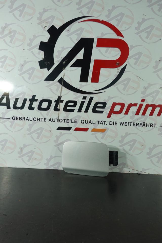 Original BMW 3er E90 Tankklappe Silber Metallic 2005–2011 M02 – Bild 4