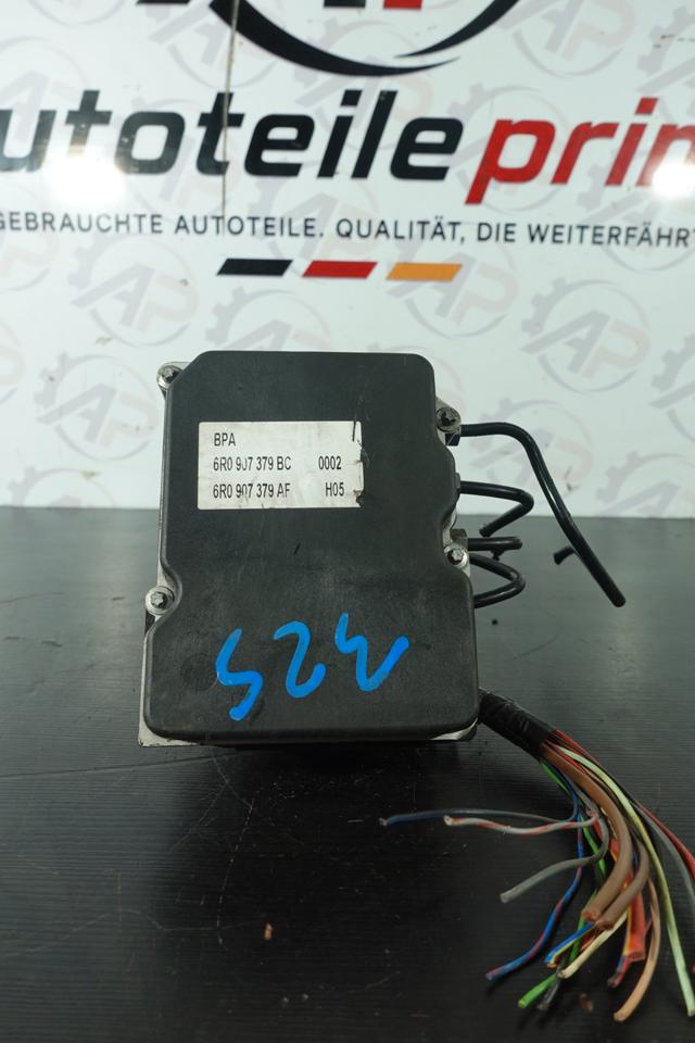 VW Polo 6R ABS Pumpe Hydraulikblock Steuergerät 2011 – M25 – Bild 2