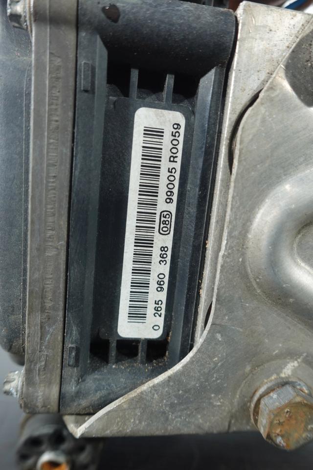 BMW 5er F07 535 GT ABS-Pumpe DSC Hydraulikblock 2010 N10 – Bild 9