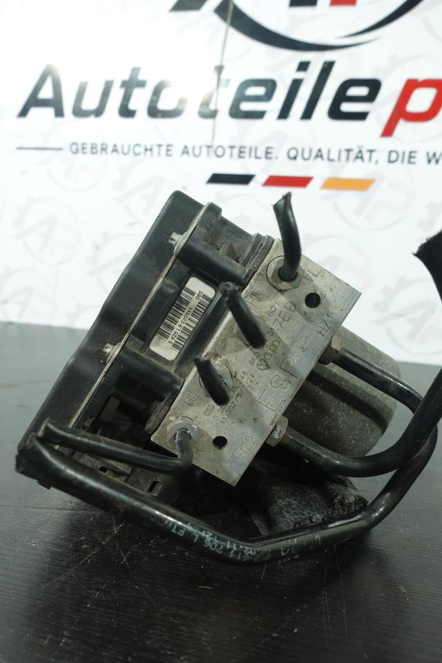 Audi A4 B8 ABS Pumpe ESP Steuergerät Hydraulikblock 2011 – N22 – Bild 8