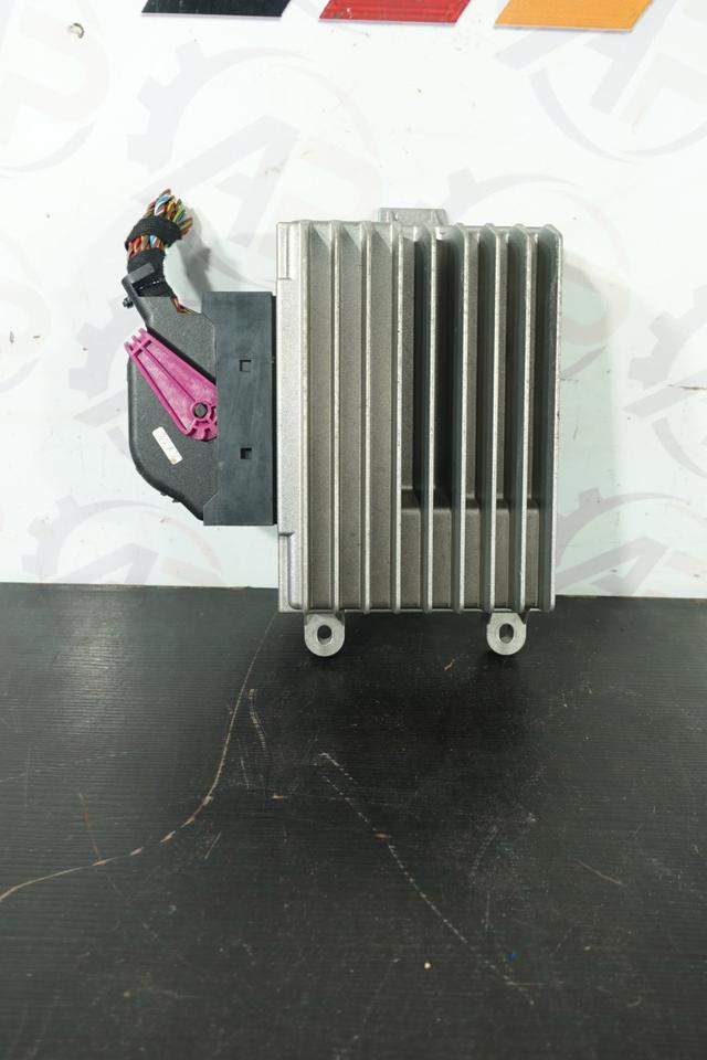 Original Audi TT 8J Audio Verstärker DSP 2007 M22 – Bild 5
