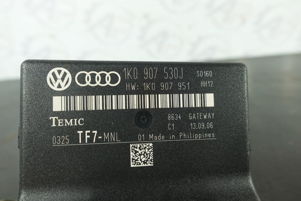 Audi TT 8J CAN-Gateway Steuergerät Temic 2007 M22 – Bild 4