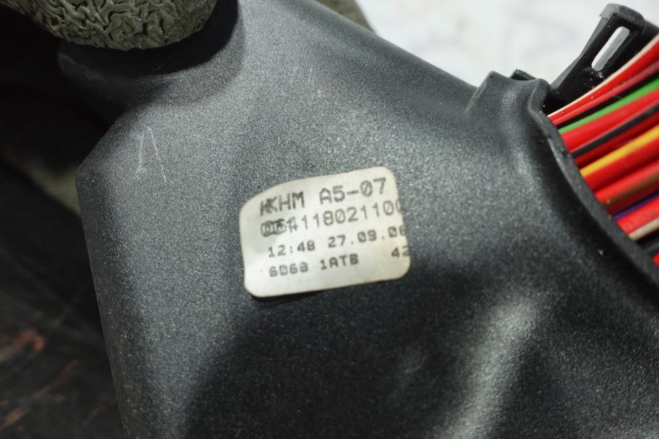 Audi TT 8J Sicherungskasten Sicherungsträger Innenraum 2007 M22 – Bild 6