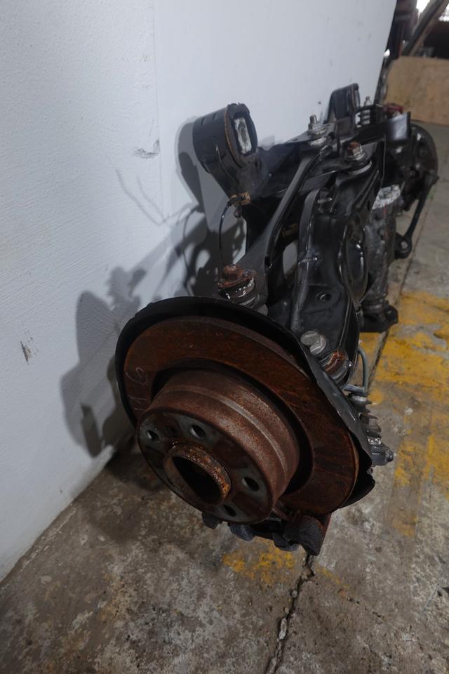 BMW 1er F20 Hinterachse Differential Antriebswellen 2011 N16 – Bild 4