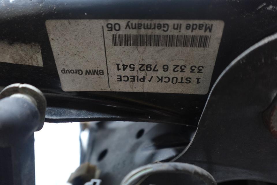 BMW 1er F20 Hinterachse Differential Antriebswellen 2011 N16 – Bild 13