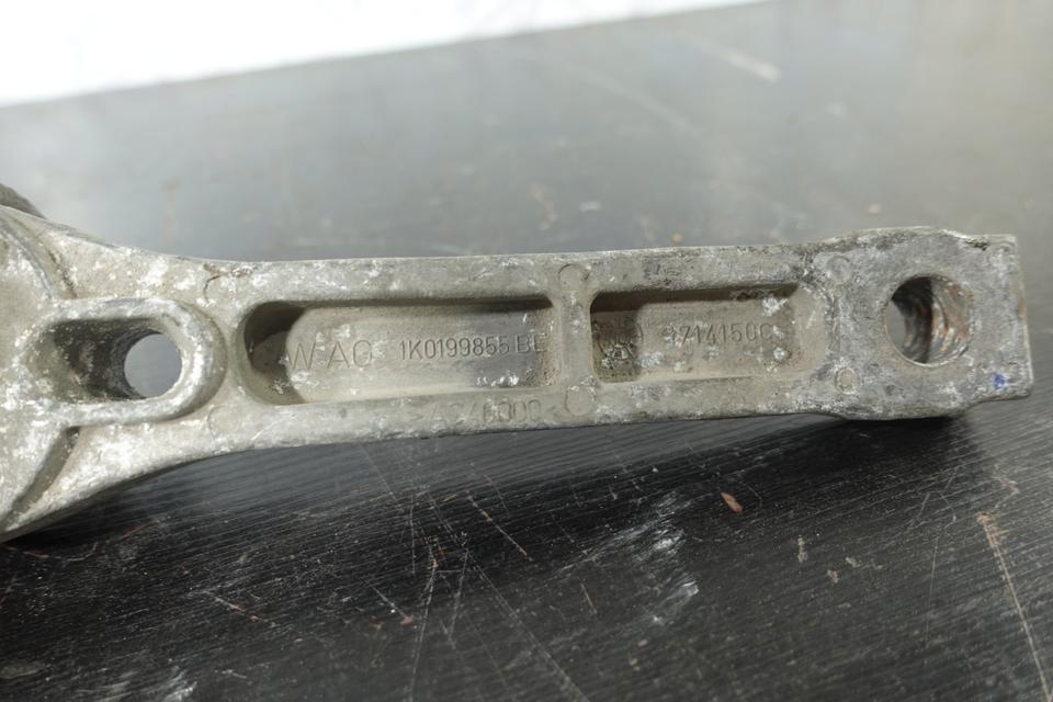 VW Pendelstütze Drehmomentstütze Motor Getriebe N02 – Bild 4