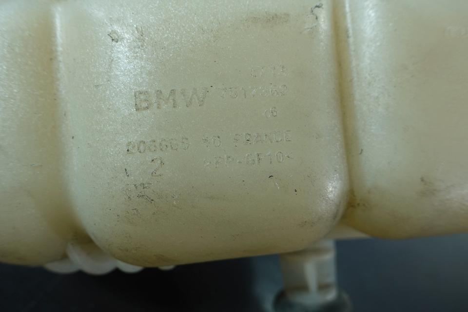 BMW 2er F45 Ausgleichsbehälter Kühlmittelbehälter mit Deckel M27 – Bild 6