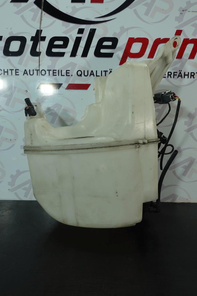 Volvo V60 V40 Wischwasserbehälter mit Pumpen 31253218 M33 – Bild 3