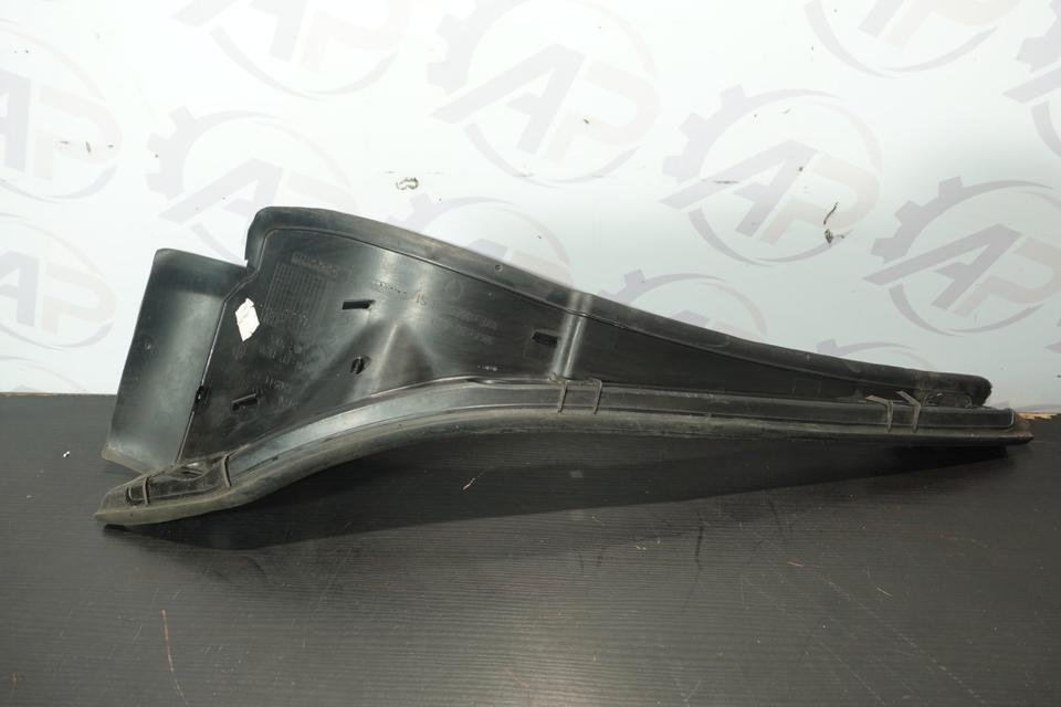 BMW 2er F45 F46 Kotflügel Abdichtung vorne links 51767300517 M27 – Bild 4