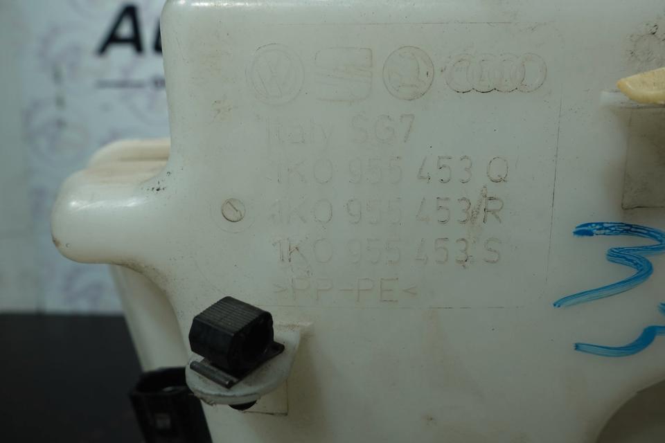 VW Touran 1T Wischwasserbehälter mit Pumpen Sensor 1K0955453R M39 – Bild 6