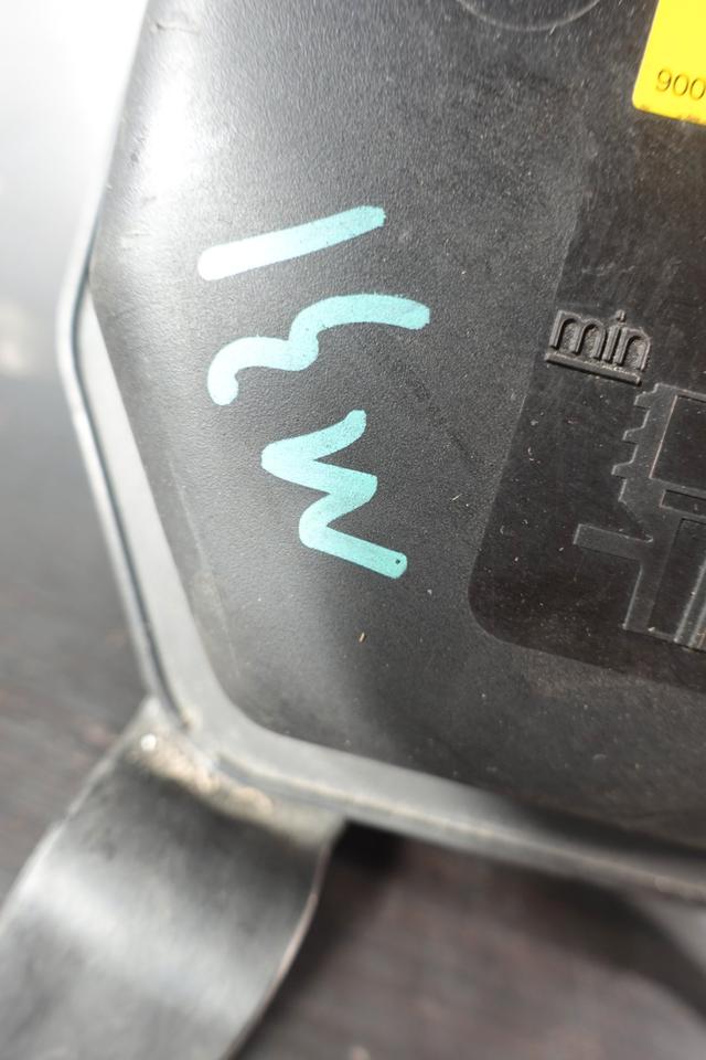 BMW 1er E87 Kühlmittel-Ausgleichsbehälter Deckel 17137567462 M31 – Bild 2