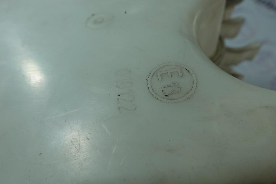 Mercedes B-Klasse W245 Wischwasserbehälter A1698690220 Deckel M40 – Bild 9