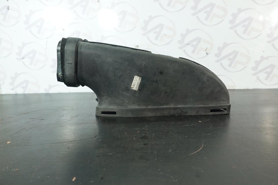 Mercedes B-Klasse W246 Kühlmittelbehälter Deckel A2465000049 M41 – Bild 5