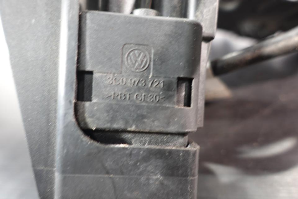 VW Polo 6R Batteriesicherungskasten Sicherungsträger Halter 25 – Bild 10