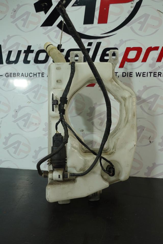 Volvo V60 S60 Scheibenwaschbehälter Wischwasserbehälter Pumpe M35 – Bild 5