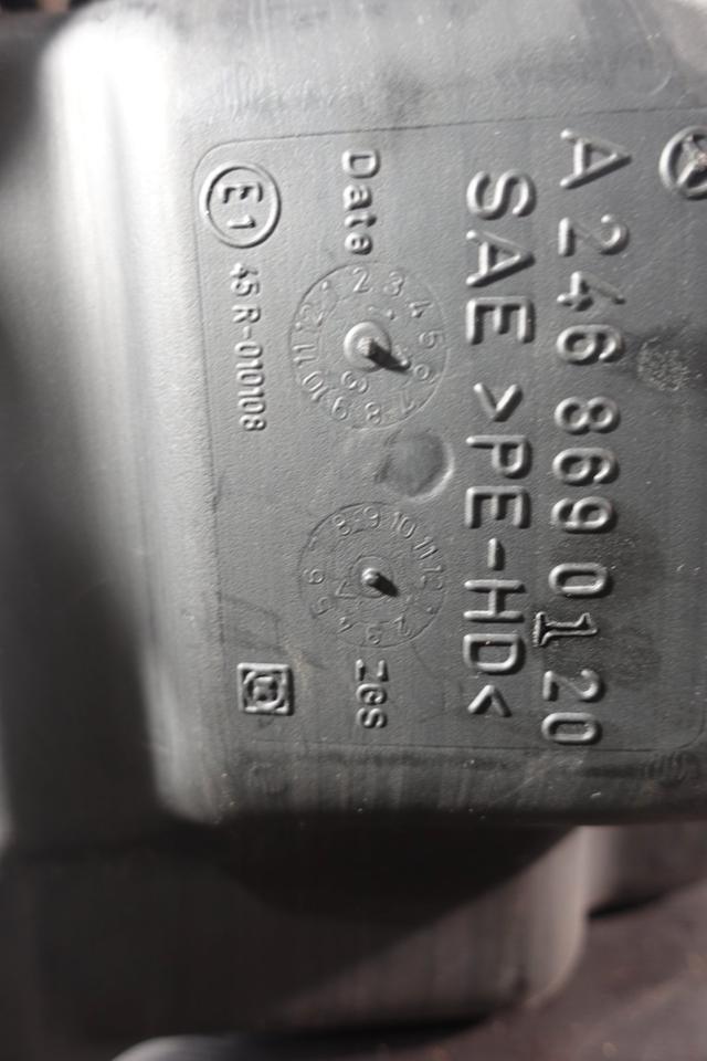 Mercedes B-Klasse W246 B180 Wischwasserbehälter Pumpen M41 – Bild 3