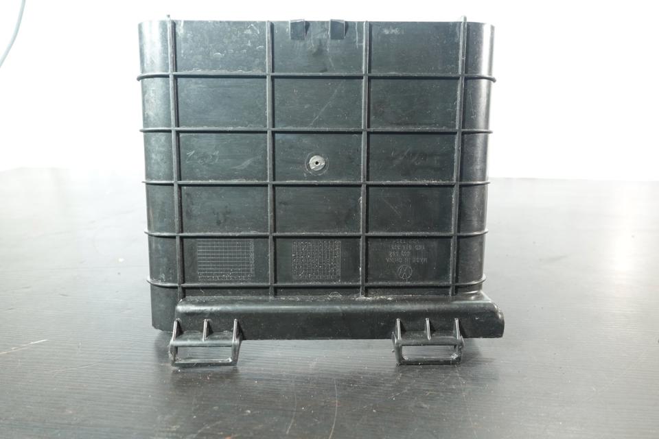 VW Touran 1T3 Batteriegehäuse Verkleidung Batterieabdeckung M38 – Bild 5