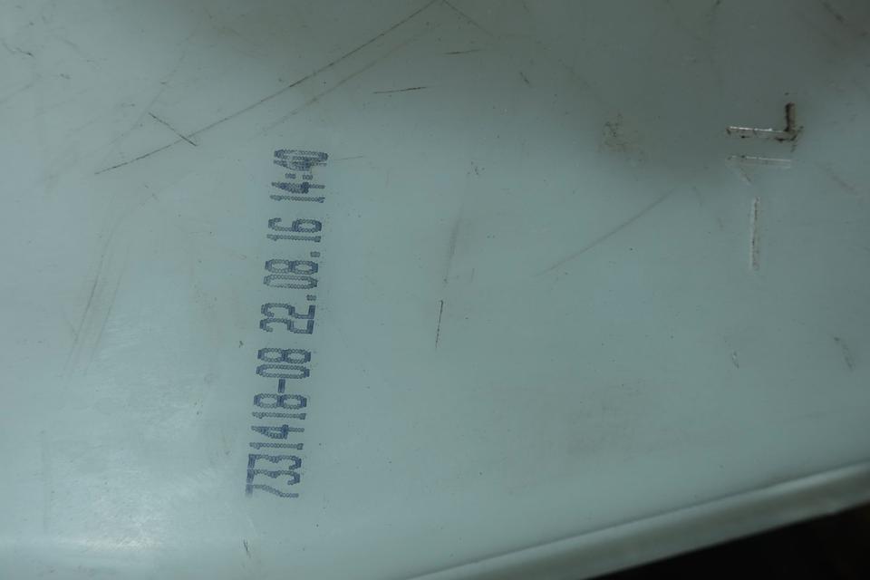 BMW 2er F45 218d Wischwasserbehälter mit Pumpe Einfüllrohr M28 – Bild 8