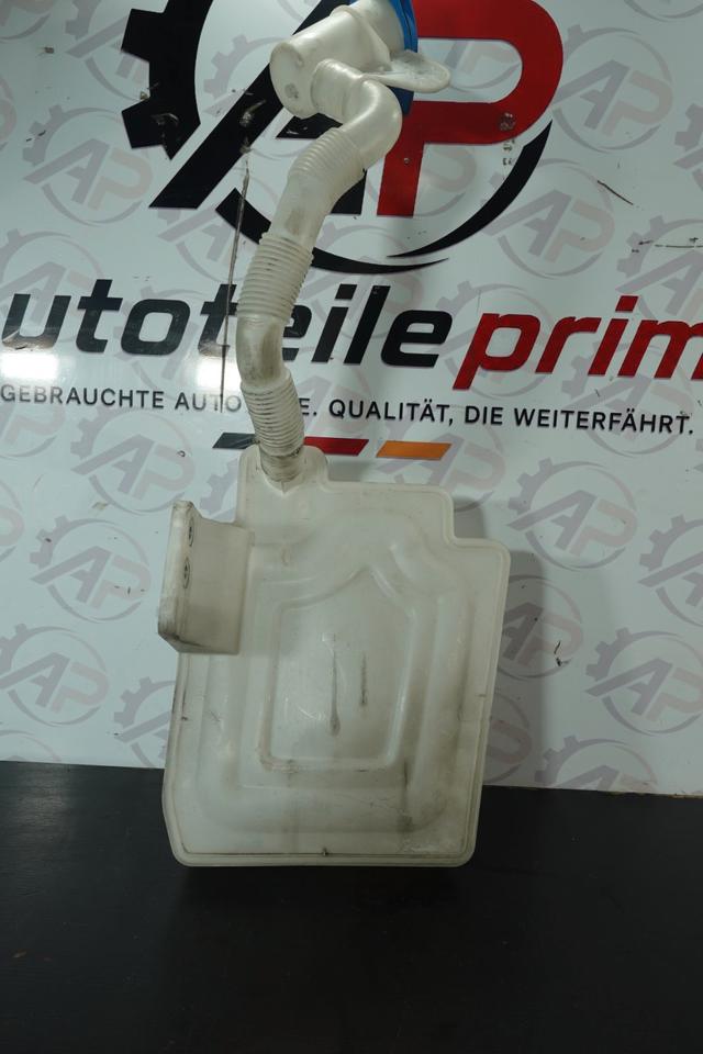 VW Touran 1T Wischwasserbehälter Scheibenwaschbehälter Pumpe M39 – Bild 4