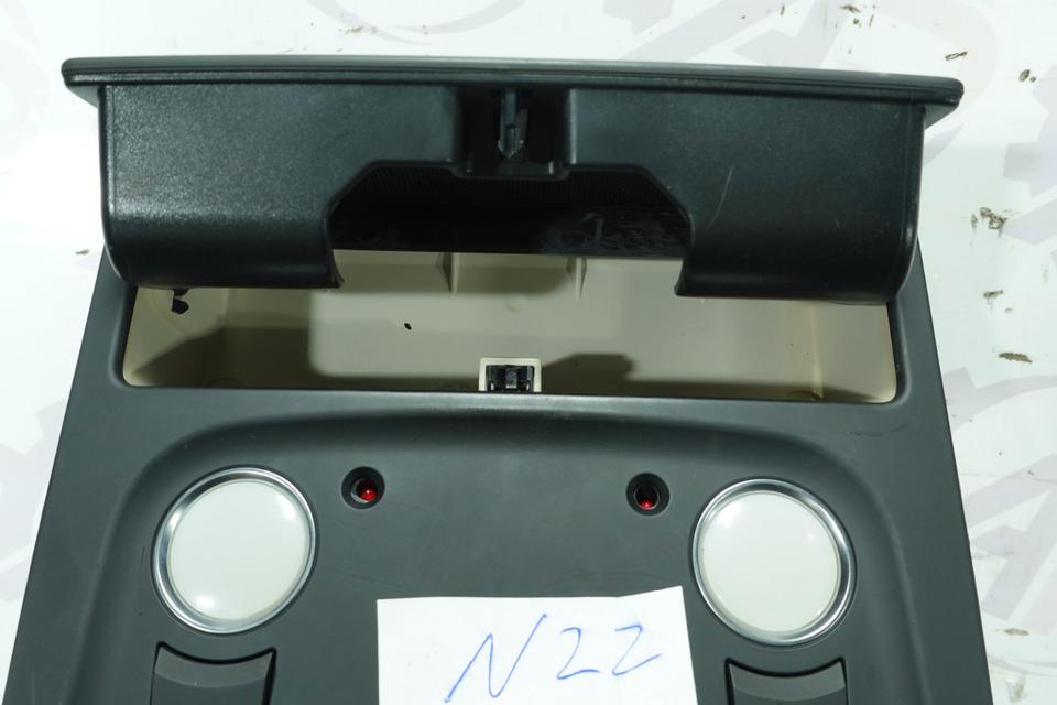 Audi A4 B8 Dachkonsole Innenleuchte mit Brillenfach 2011 N22 – Bild 8
