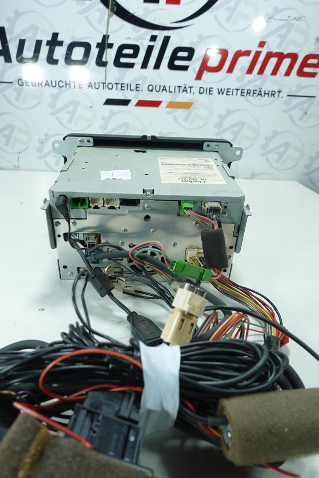 VW Golf 6 Clarion Navigationssystem Radio Touchscreen N15 – Bild 9