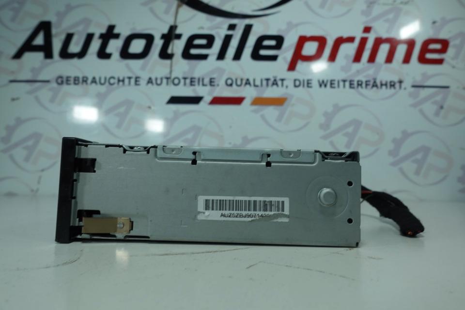 Audi A4 B8 2011 6-fach CD-Wechsler Panasonic M11 – Bild 13