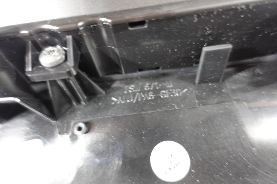 Volvo S60 V60 Mittelkonsole Radio Klimabedienteil 9123656 M33 – Bild 2