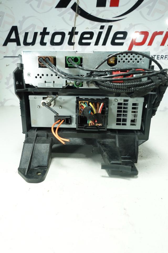 Audi A4 B8 Radioeinheit 4G0035083 TV-Tuner 8F0919129C Halter M11 – Bild 11