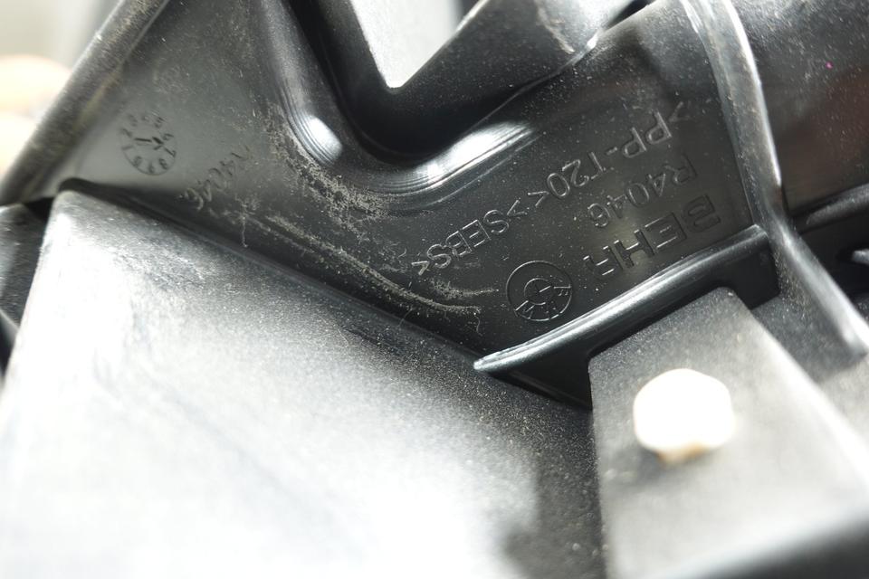 5er F10 F11 Heizungsgebläse Klimakasten Gebläsemotor RHD 2011 N23 – Bild 14
