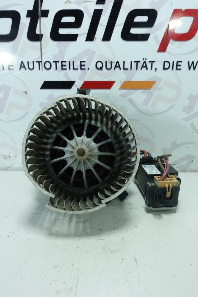 Audi A4 B8 A5 8T Q5 8RGebläsemotor Innenraumlüfter mit Regler N22 – Bild 2