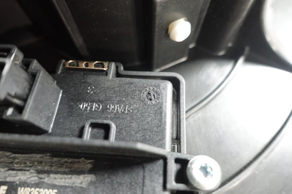 5er GT F07 535i 535d Gebläsemotor Innenraumlüfter mit Regler N10 – Bild 7