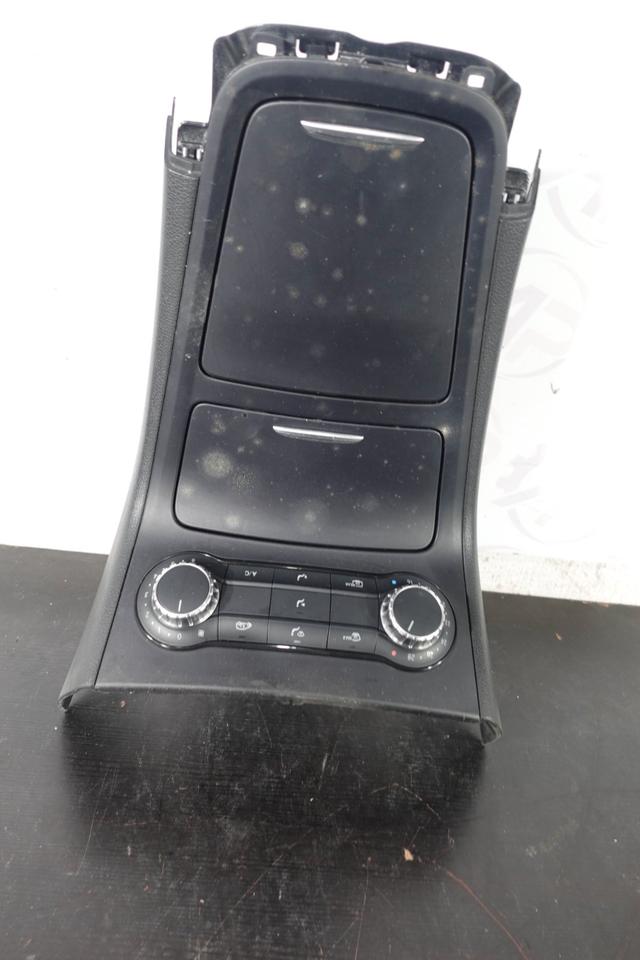 Mercedes BKlass W246 Mittelkonsole Ablagefach Klimabedienteil M43 – Bild 10
