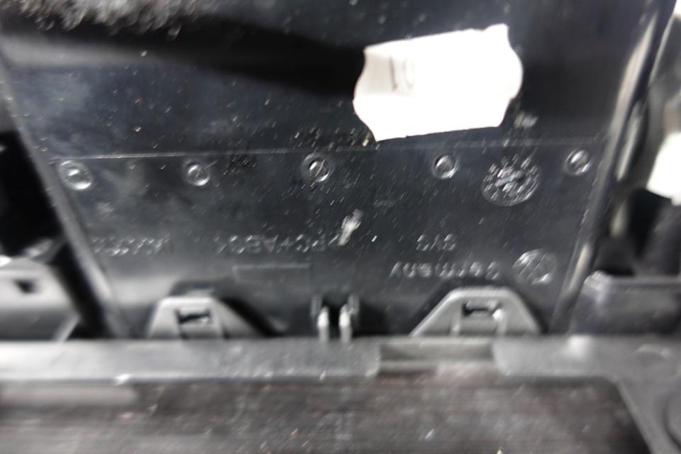 VW Touran 1T Radioblende Lüftungsdüsen Verkleidung 2006 M39 – Bild 5
