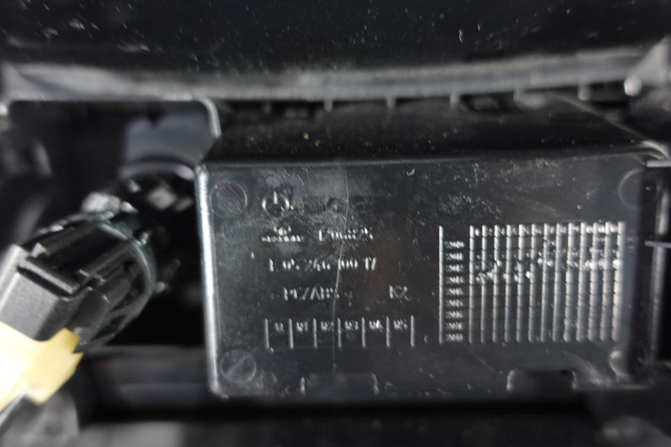 Mercedes B-Klasse W246 Mittelkonsole Klimabedienteil M41e M41 – Bild 7