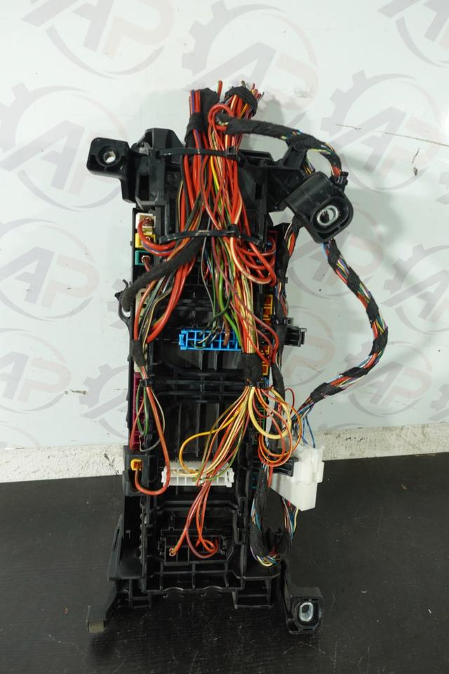 Mercedes B-Klasse W246 SAM Steuergerät Sicherungskasten M41 – Bild 5