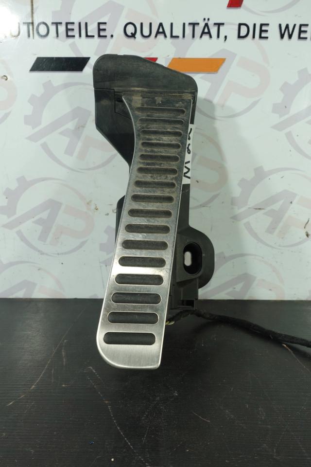 Audi TT 8J Gaspedal Fahrpedal 1K2723503LQ Audi TT 8J Gaspedal M22 – Bild 8
