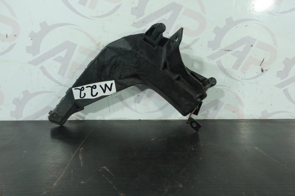 Vw Audi A3 8P TT 8J Halter Stütze Konsole 8J0 807 454 M22 – Bild 3