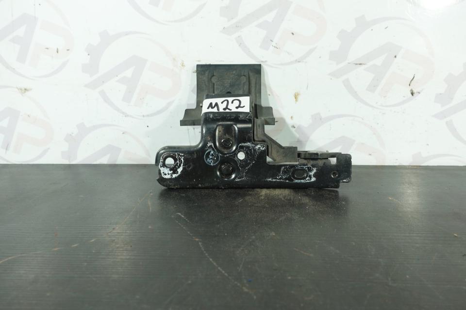 Audi TT 8J Motorhaubenschloss Verriegelung 8J0 823 480 C M22 – Bild 4
